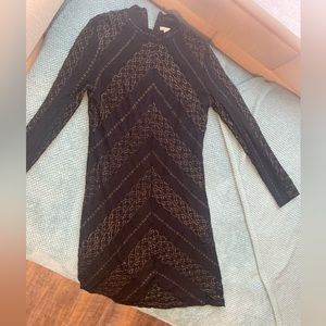 Cato Black with Gold flecks size 16